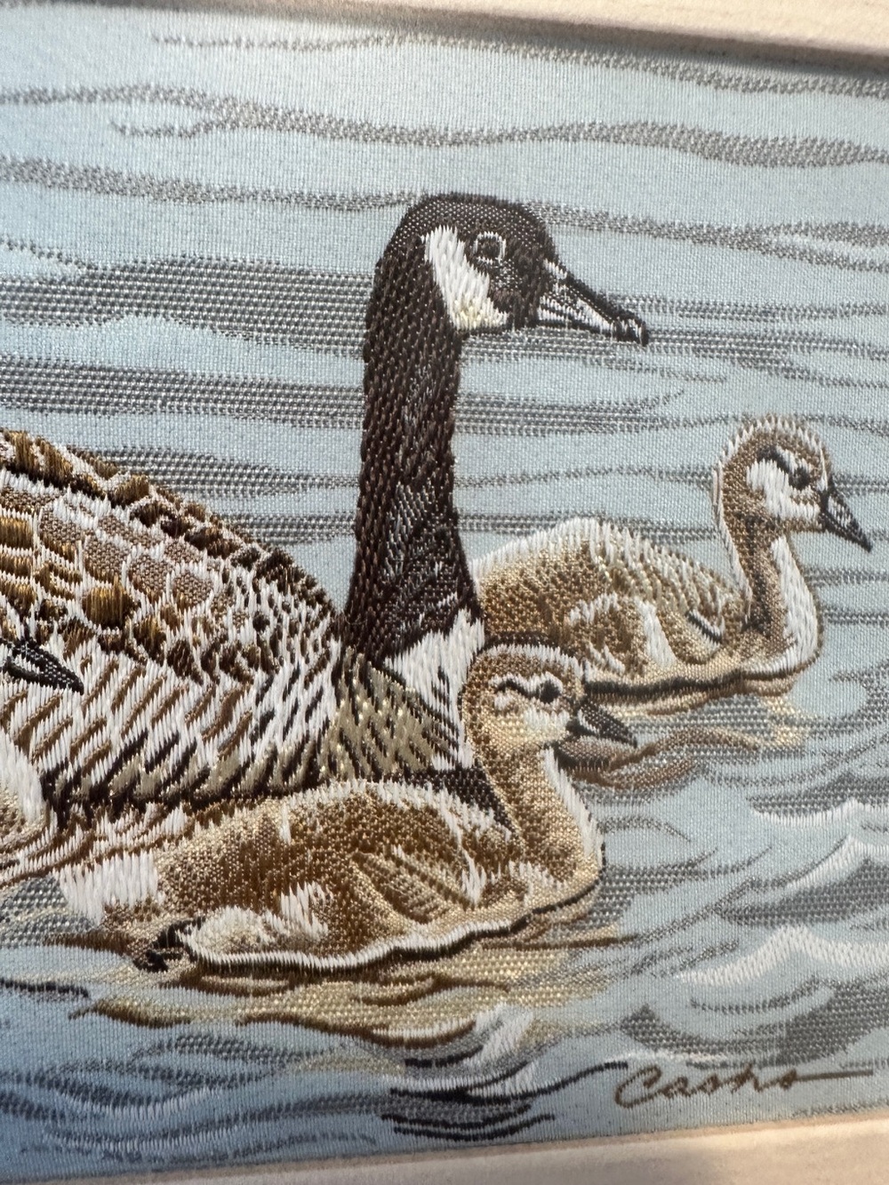 Cash’s of Coventry Vintage Mini Woven Silk Picture of a Canadian Goose & Young - Picture 4 of 6